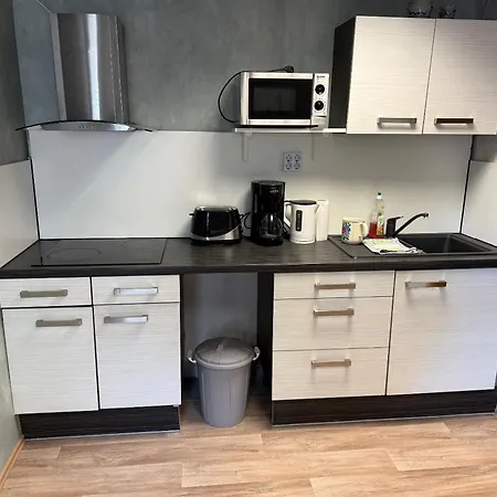 Edhelo Apartamento *